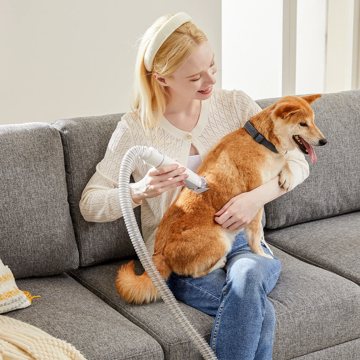 Low Noise Pet Grooming Vacuum Kit With Clipper Attachment