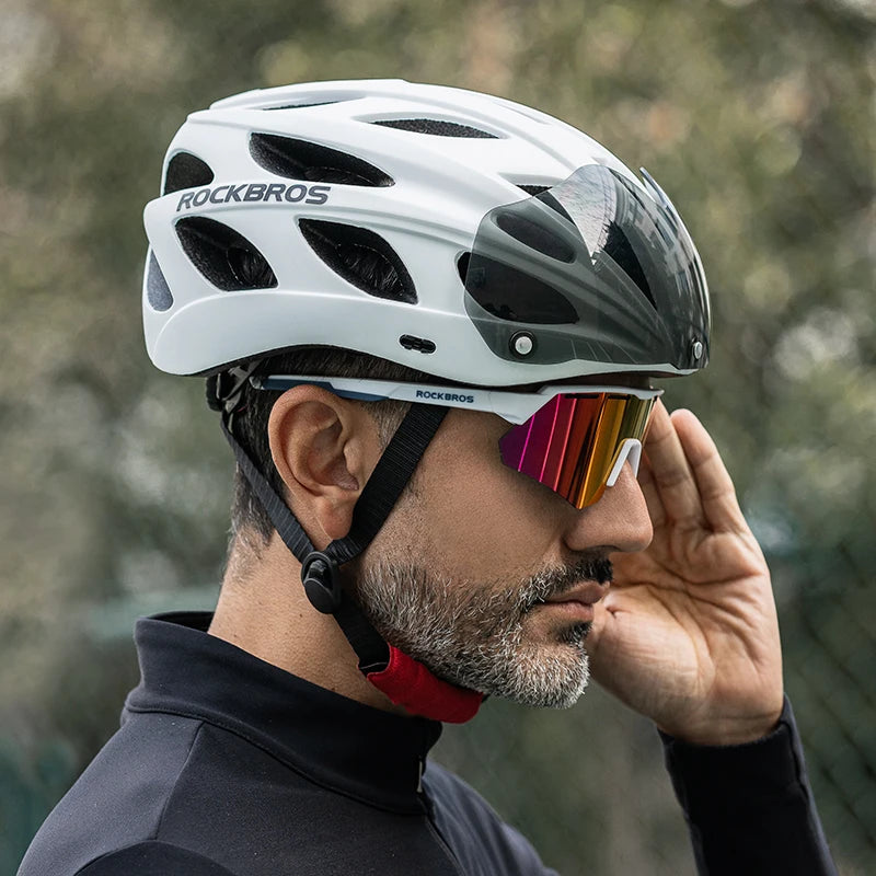 ROCKBROS Lightweight Cycling Helmet With Integrated Protective Goggles